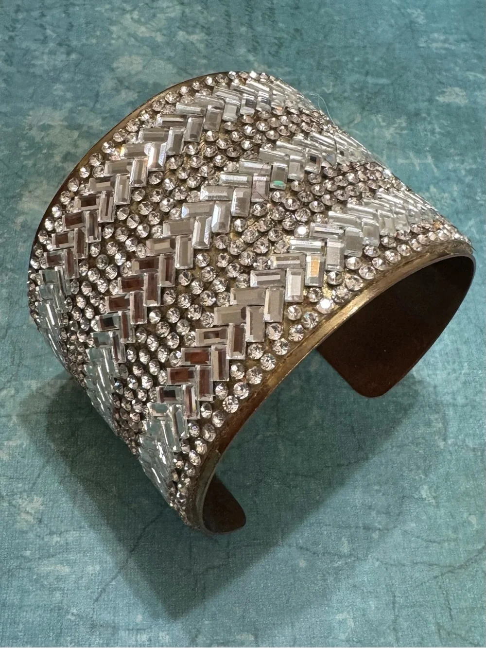 VINTAGE 90s RHINESTONES STATEMENT CUFF BRACELET